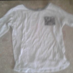 Girls lightweight cute long sleeve shirt.